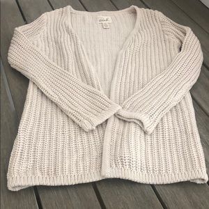 Cardigan sweater